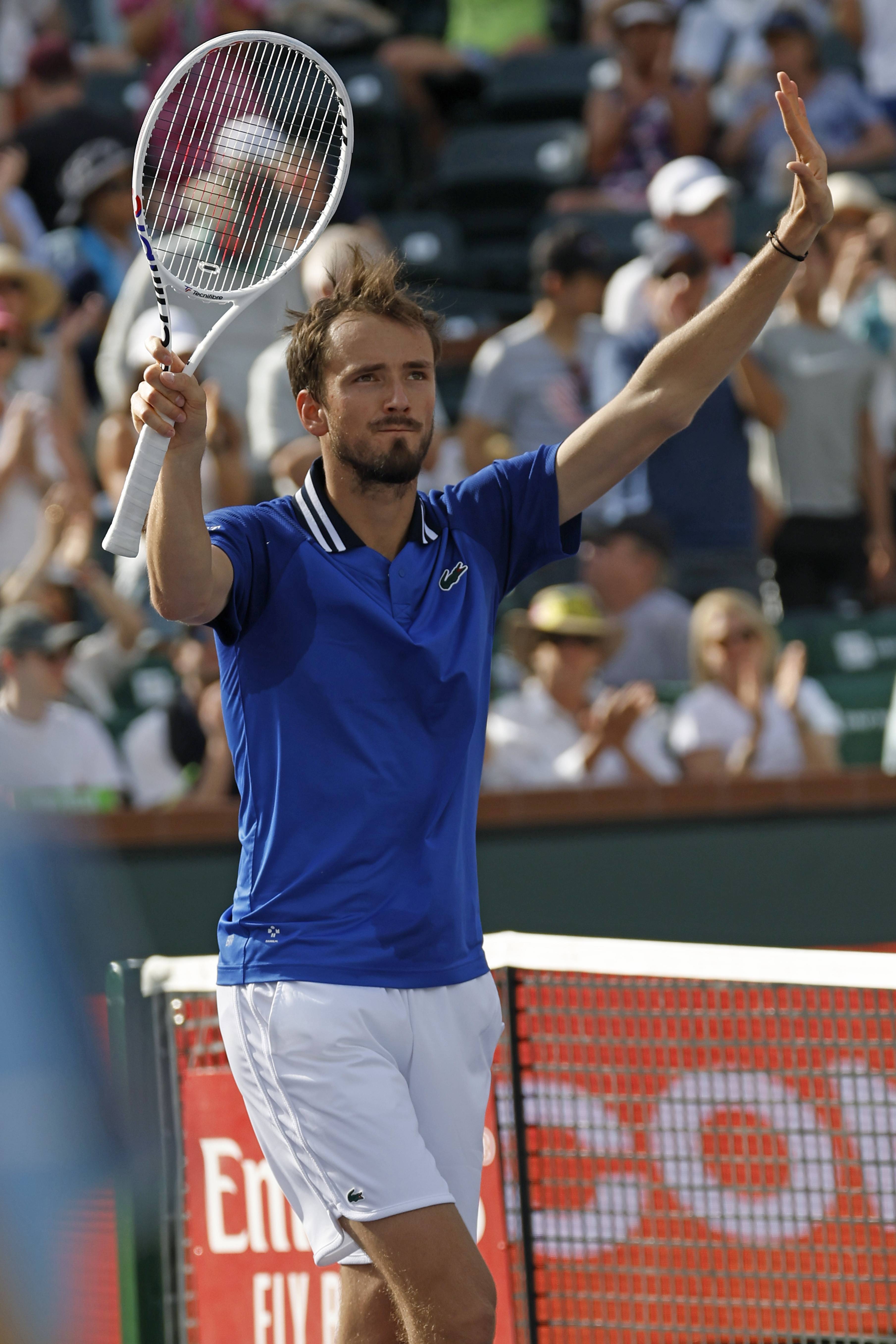 澳网碾压戴维斯杯，梅德韦杰夫高光表现