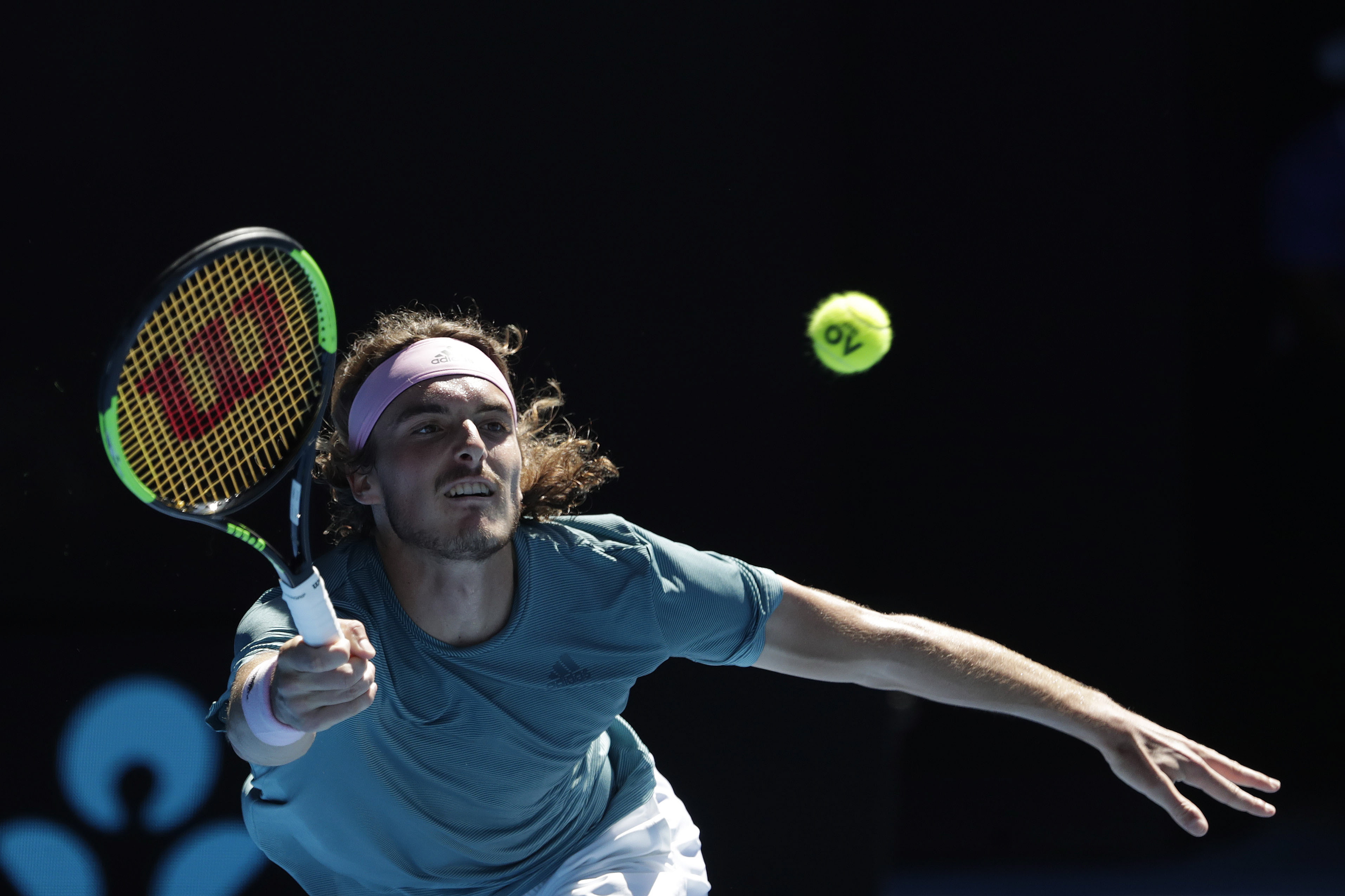 ATP总决赛力克澳网，西西帕斯刷新纪录