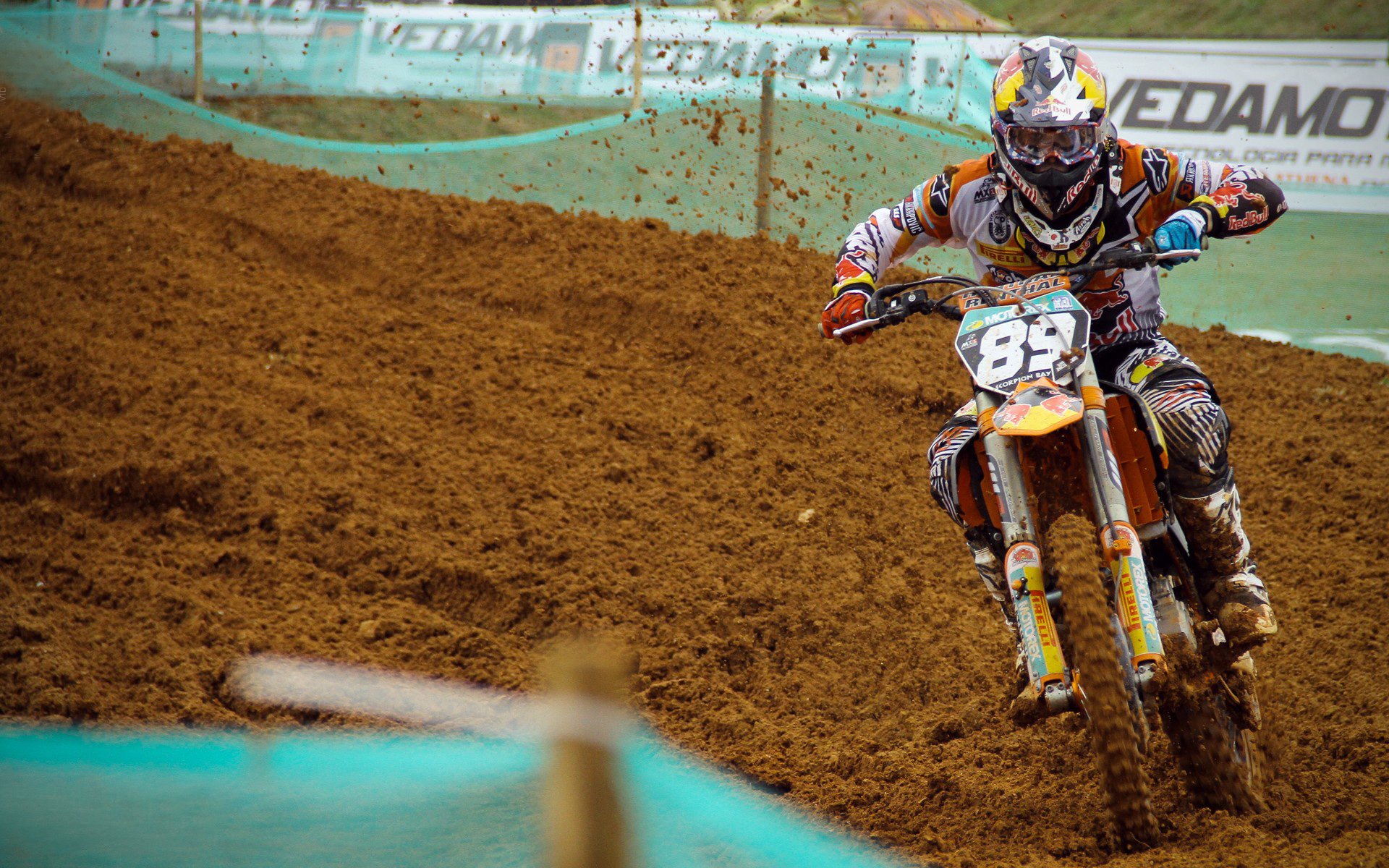 广厦战篮网，西亚卡姆连续得分拉开差距，背后是篮球哲学的胜利