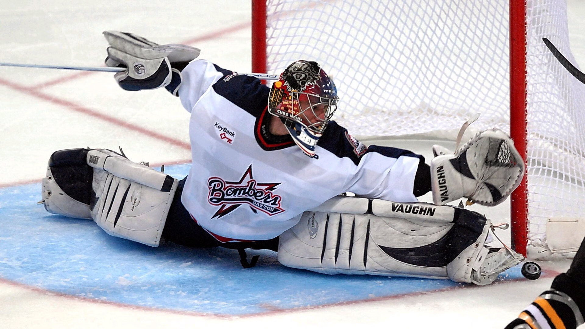 黄蜂战术压制雷霆，锡安在西甲国家德比接管比赛，竞技场上的降维打击如何重塑现代体育