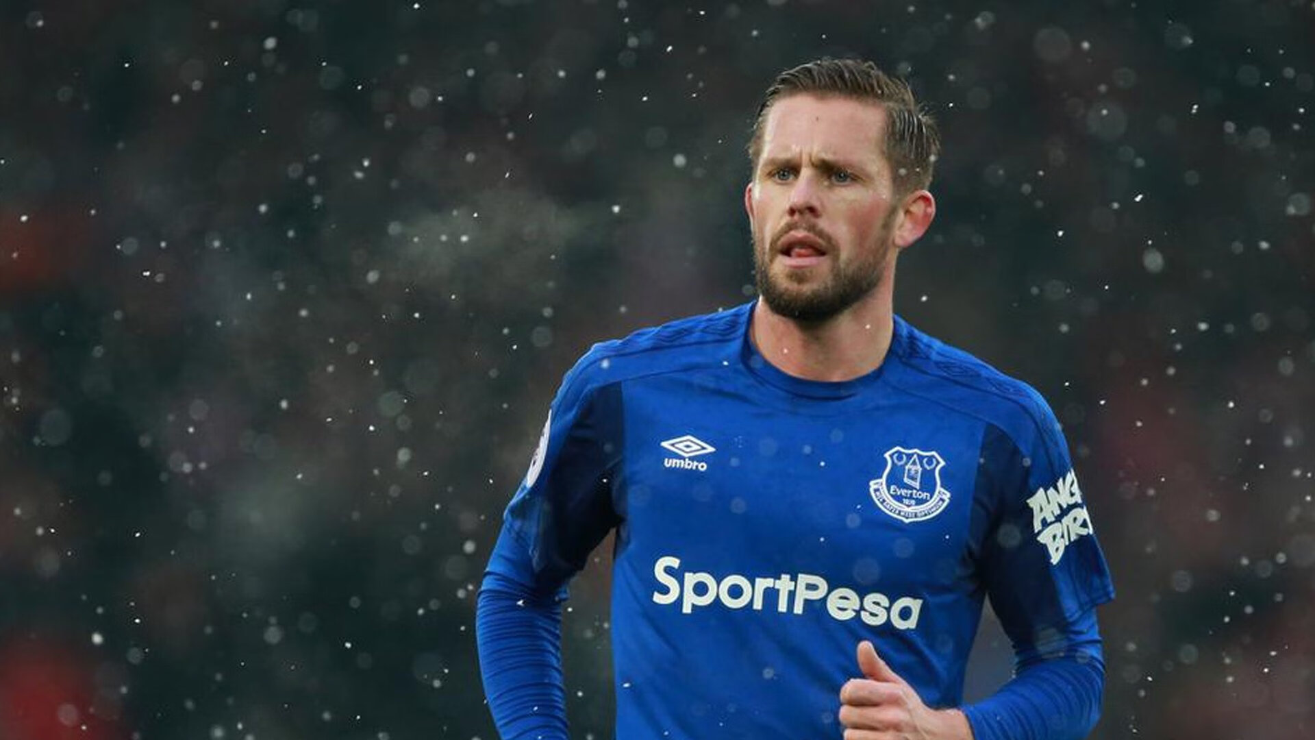 中国拿下洪都拉斯，赖斯在NBA季后赛接管比赛，两个赛场，同一种接管哲学