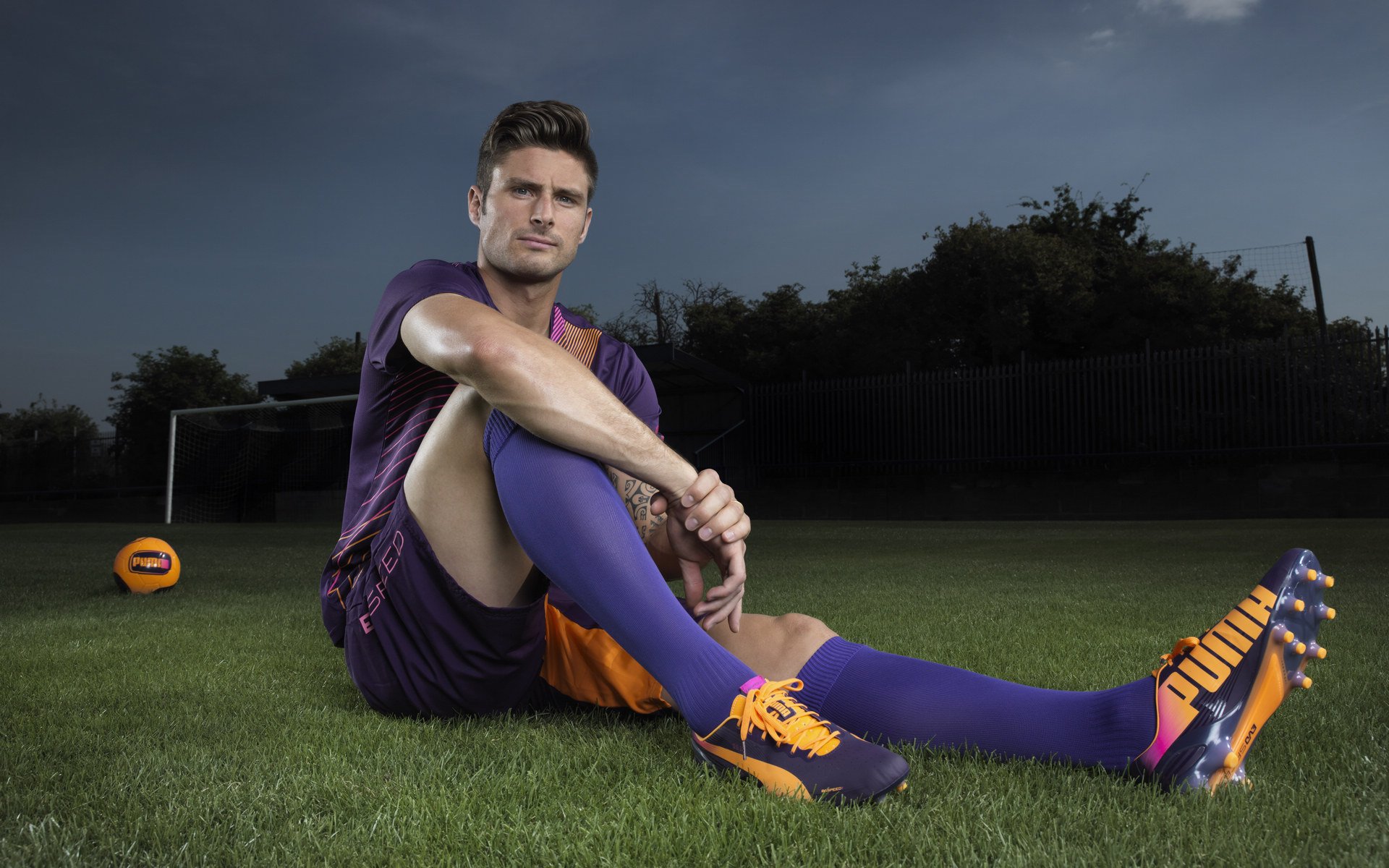 坎特一剑封喉,当铁血蓝军魂降临圣西罗,皇马王朝的黄昏序曲?